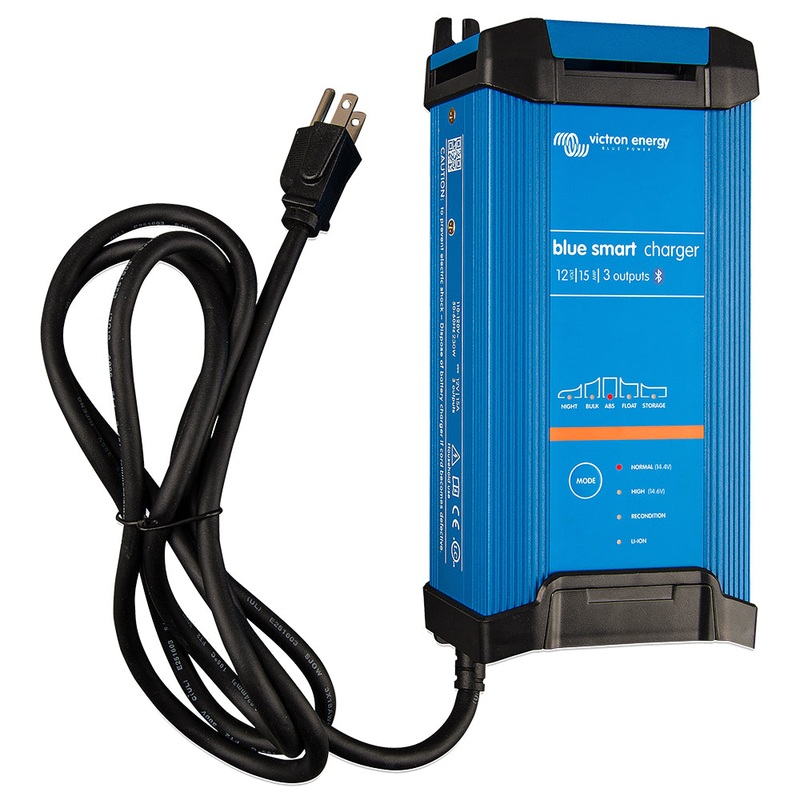 Victron Blue Smart IP22 12VDC 15A 3 Bank 120V Charger – Dry Mount [BPC121546102]