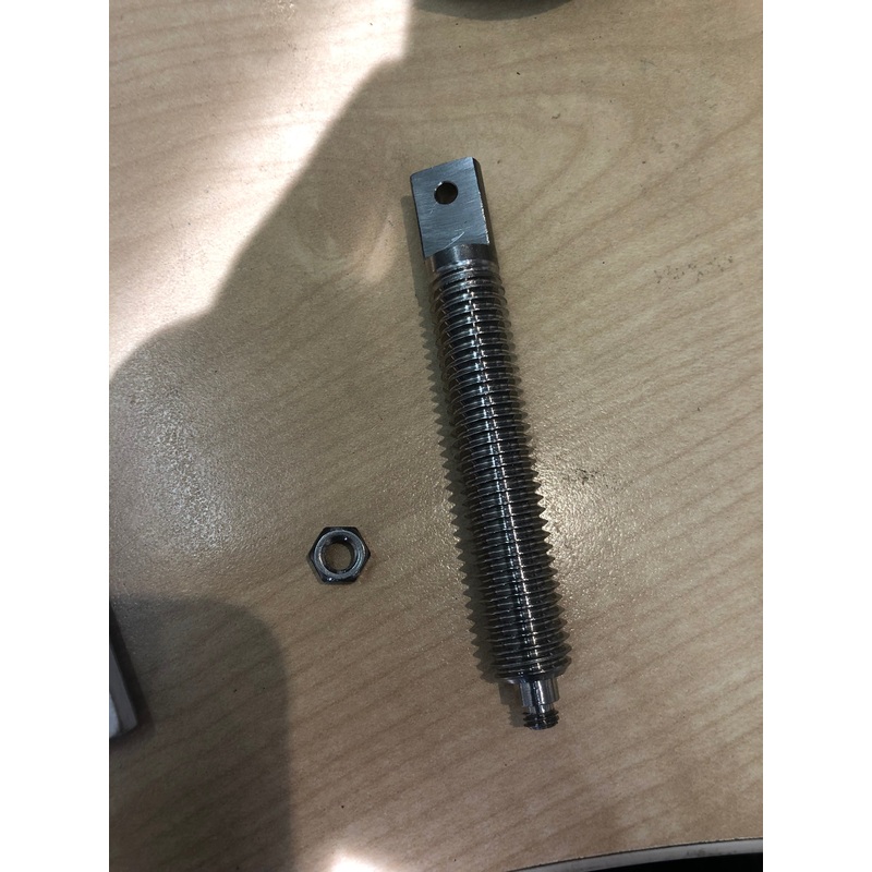 Clamp screw 0451578