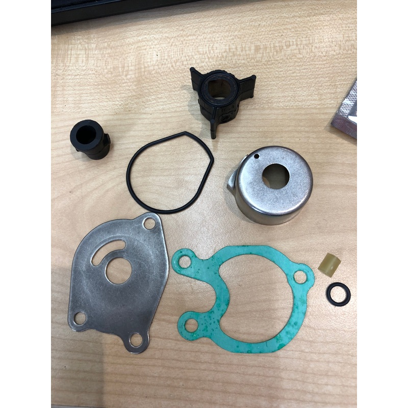 Water pump repair kit 0431785