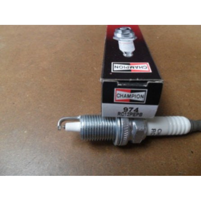 Evinrude Johnson Champion Spark Plug 974 RC12PEPB