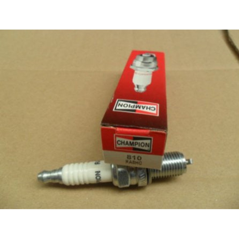 Evinrude Johnson Champion Spark Plug RA8HC