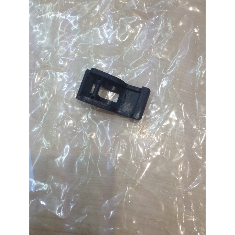 Evinrude Johnson Genuine Motor Cover Lock 0115358