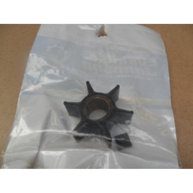 Evinrude Johnson Impeller & Key 0395289